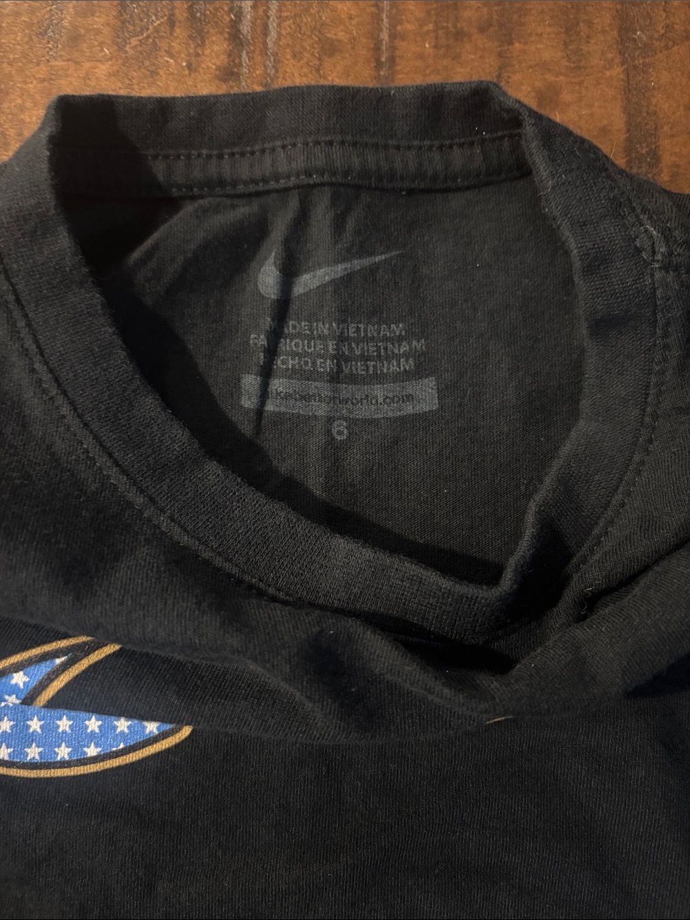 Nike Black T‑Shirt with Red, White & Blue Flag Swoosh - Picture 2 of 3